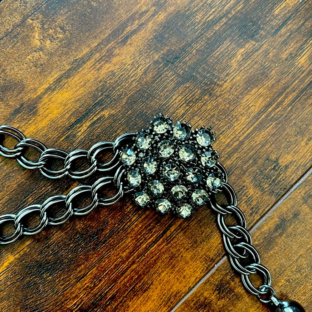 Metal Chain Belt - Picture 2 of 8